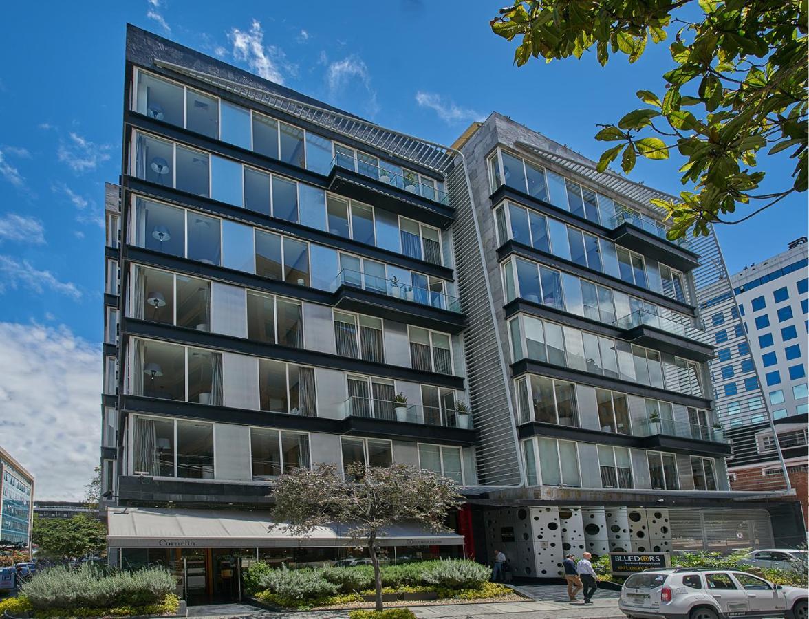 Hotel 100 Luxury Suites By Preferred بوغوتا المظهر الخارجي الصورة The building of the Embassy of the United Kingdom in Bogotá