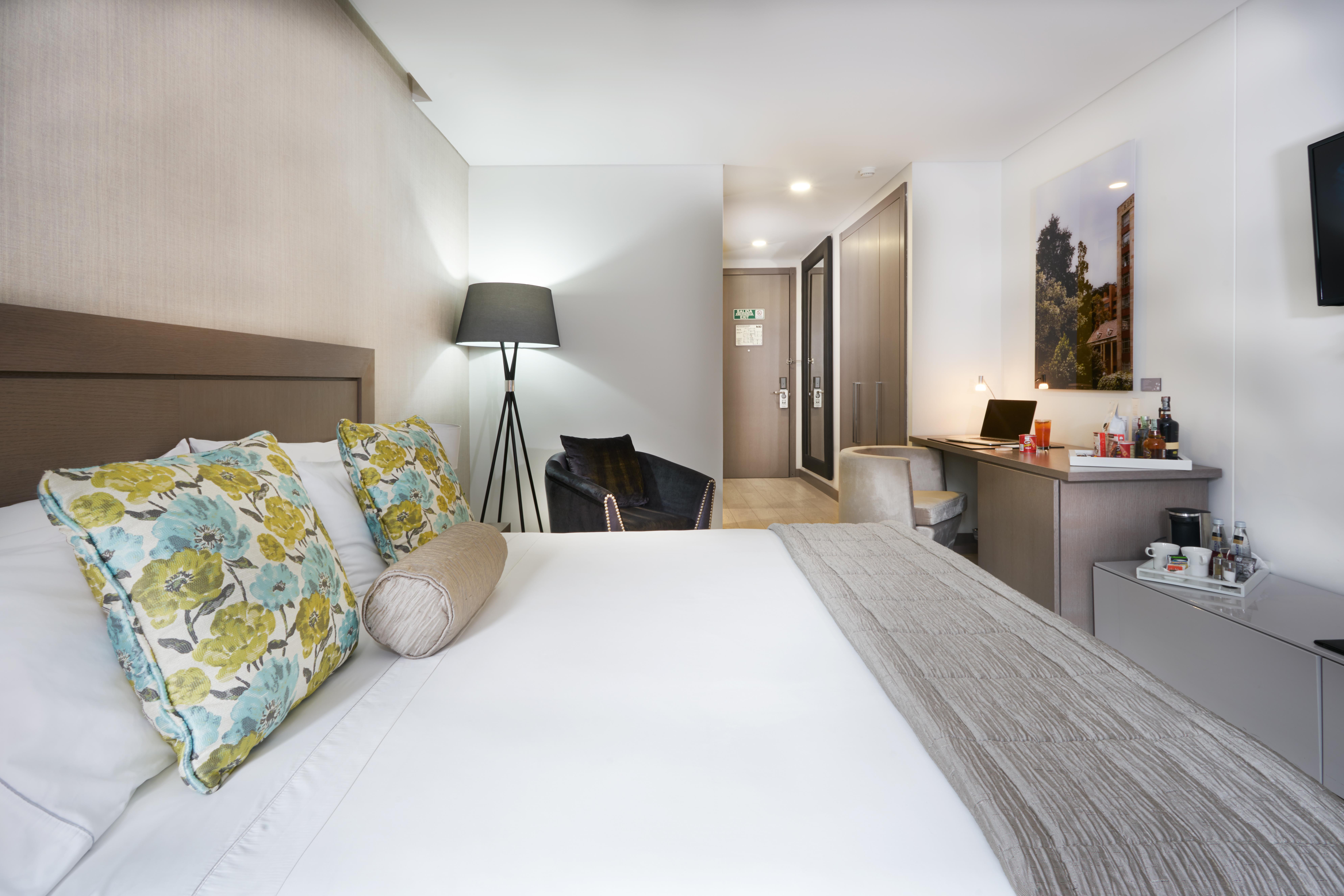 Hotel 100 Luxury Suites By Preferred بوغوتا المظهر الخارجي الصورة Deluxe Room