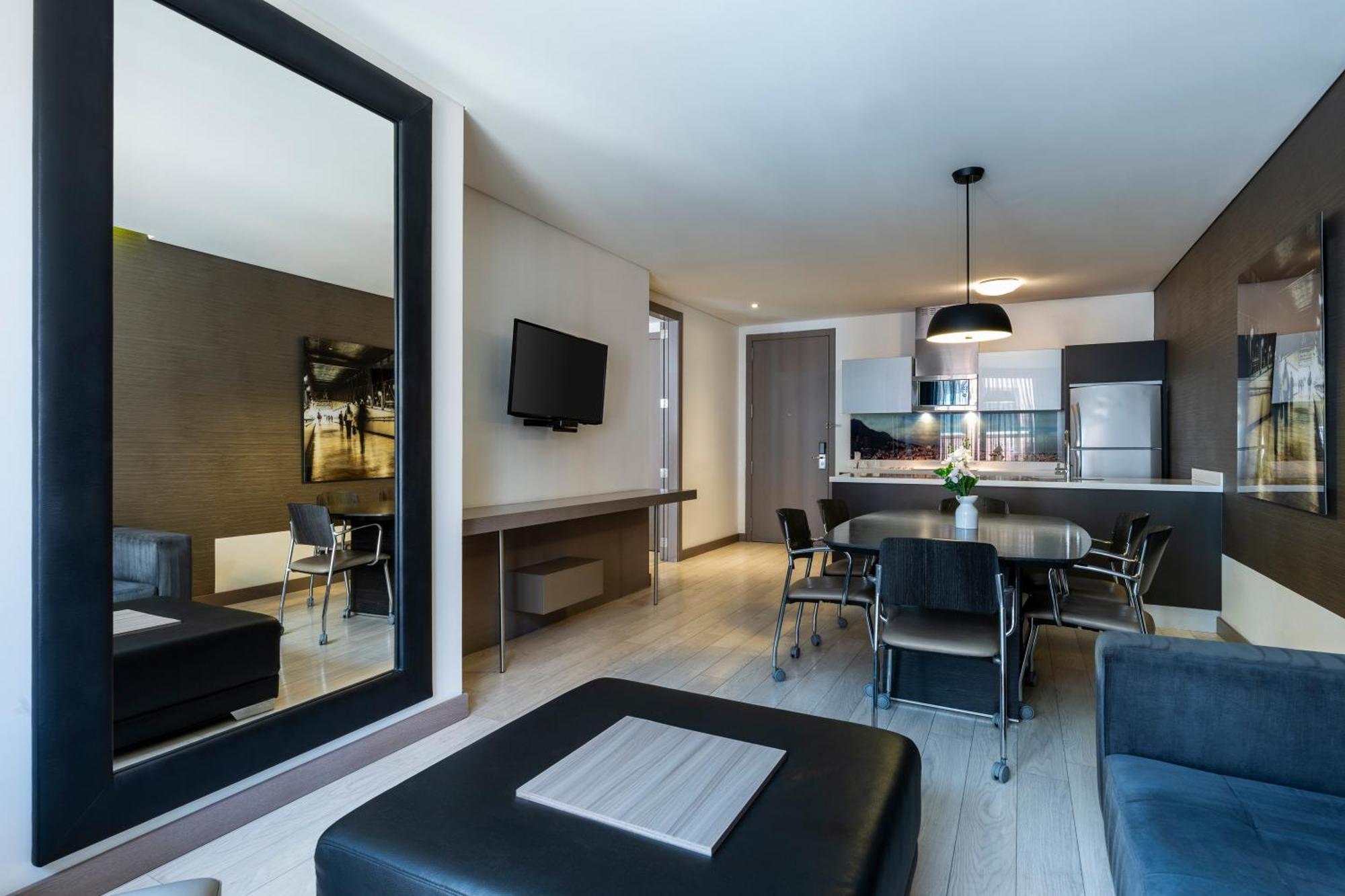 Hotel 100 Luxury Suites By Preferred بوغوتا المظهر الخارجي الصورة